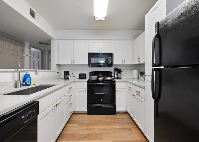 Appartement Stylish 1br With Free Parking And Pool *