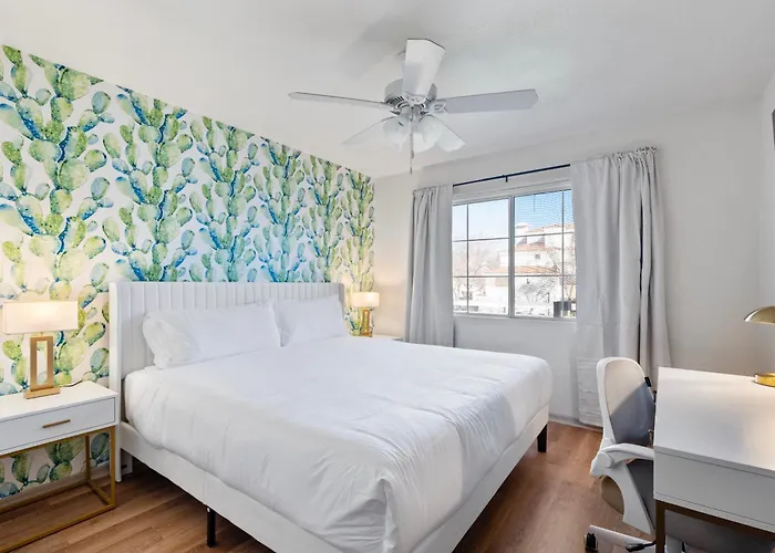 Stylish 1br With Free Parking And Pool Appartement Tempe